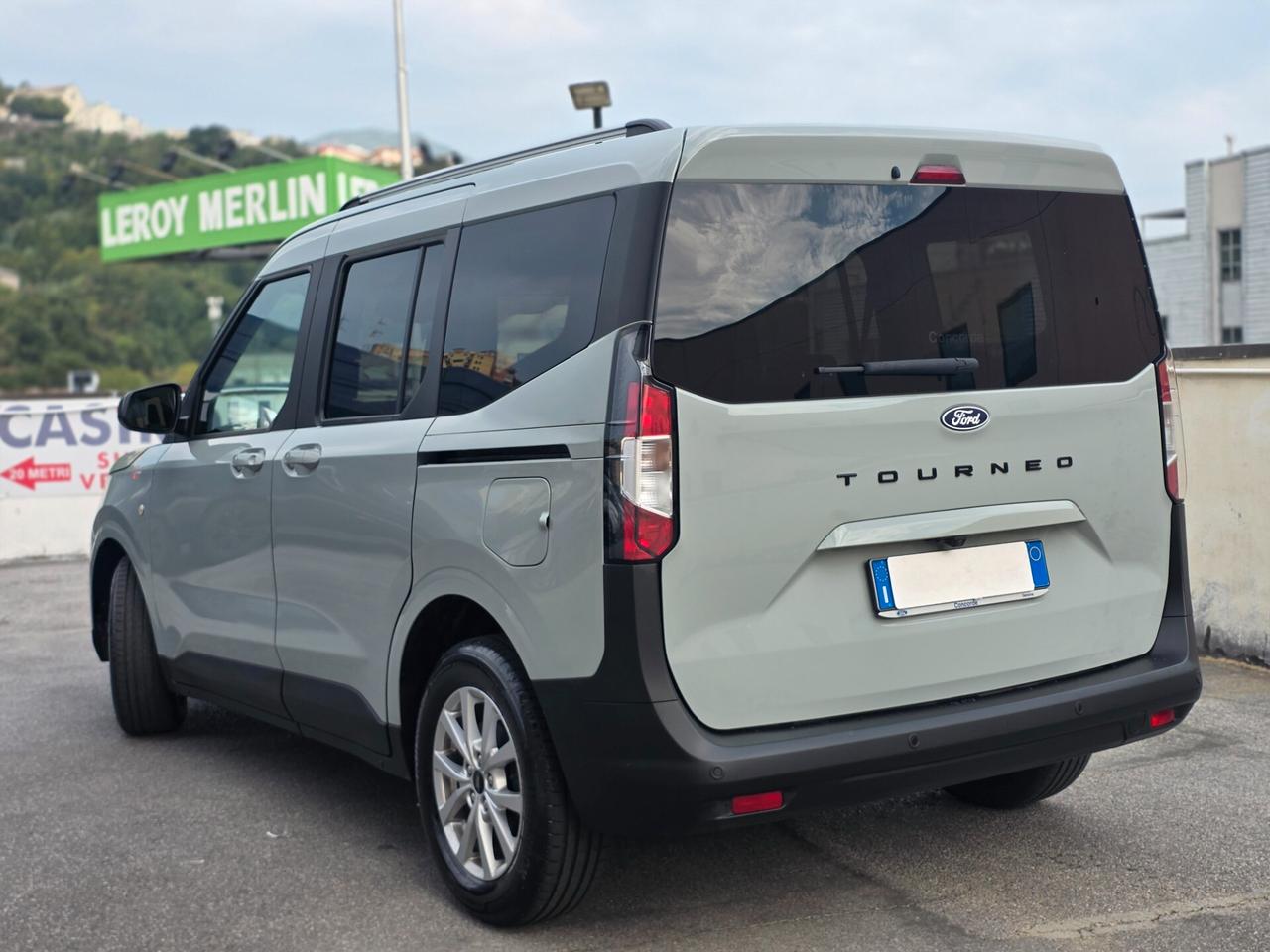 Ford Tourneo Courier 1.0 EcoBoost Active