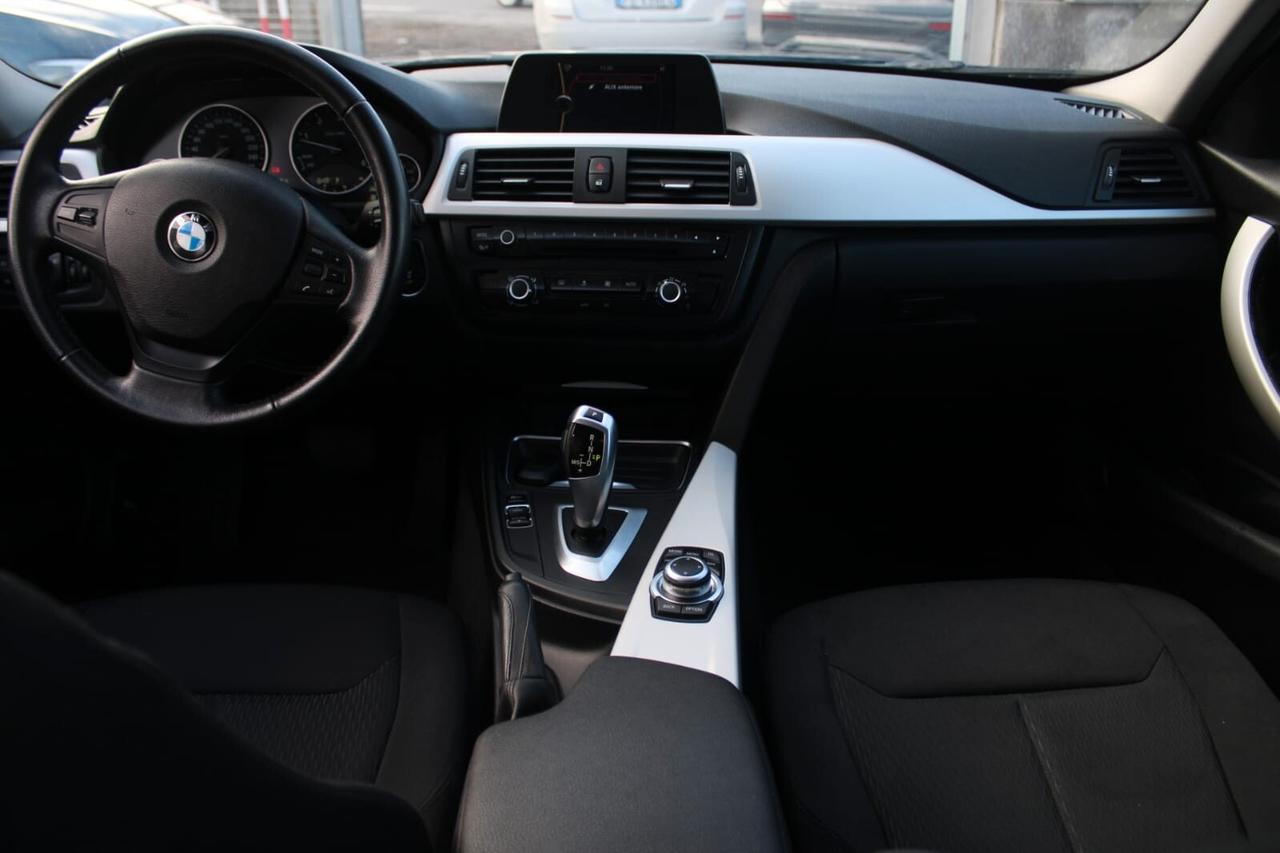 Bmw 318 318d Touring Business aut.