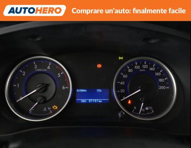 TOYOTA Hilux 2.4 D-4D 4WD 4 porte Double Cab Comfort