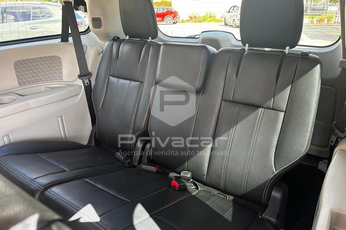 LANCIA Voyager 2.8 Turbodiesel Silver 177 CV