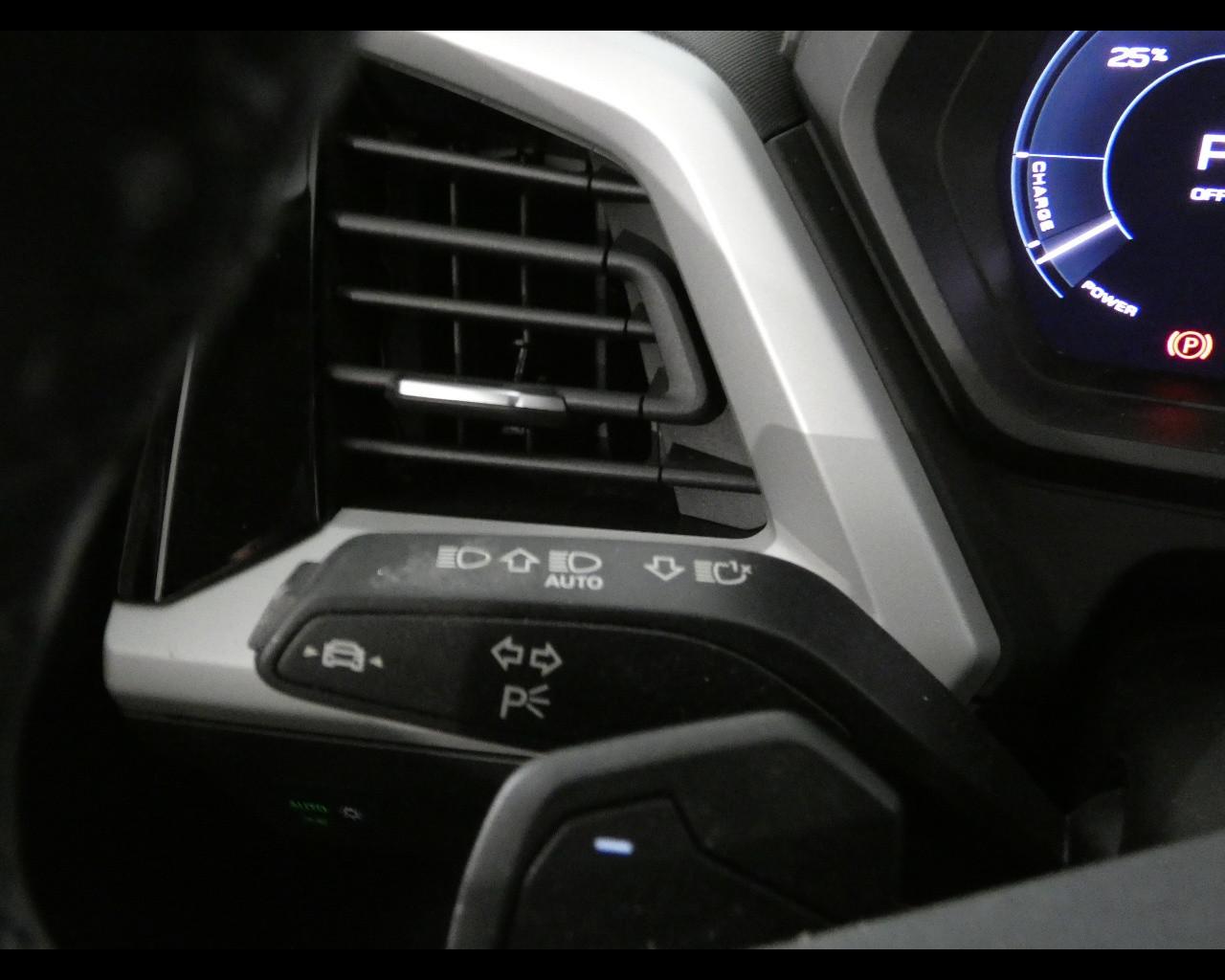 AUDI Q4 e-tron - Q4 40 e-tron Business