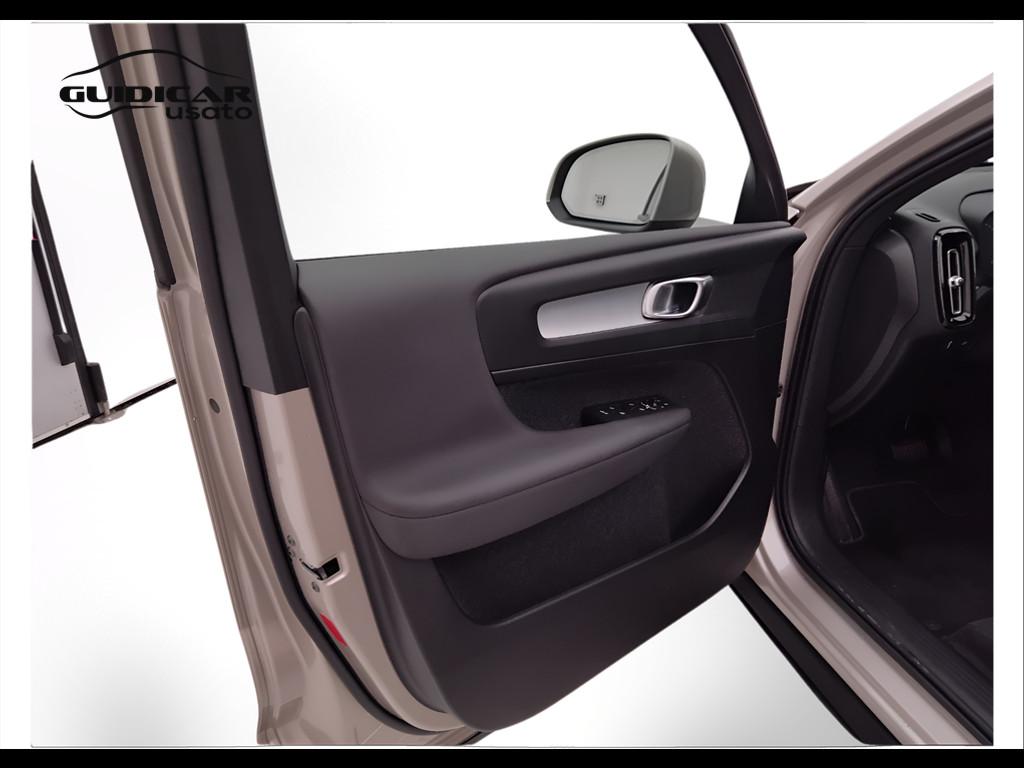 VOLVO XC40 2023 - XC40 1.5 t2 Core auto