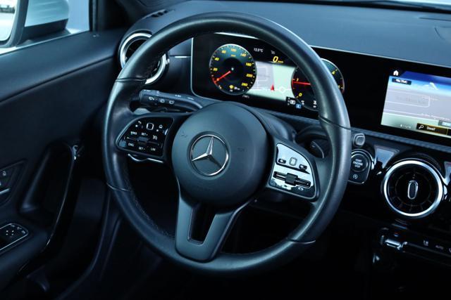 MERCEDES-BENZ A 180 d Automatic
