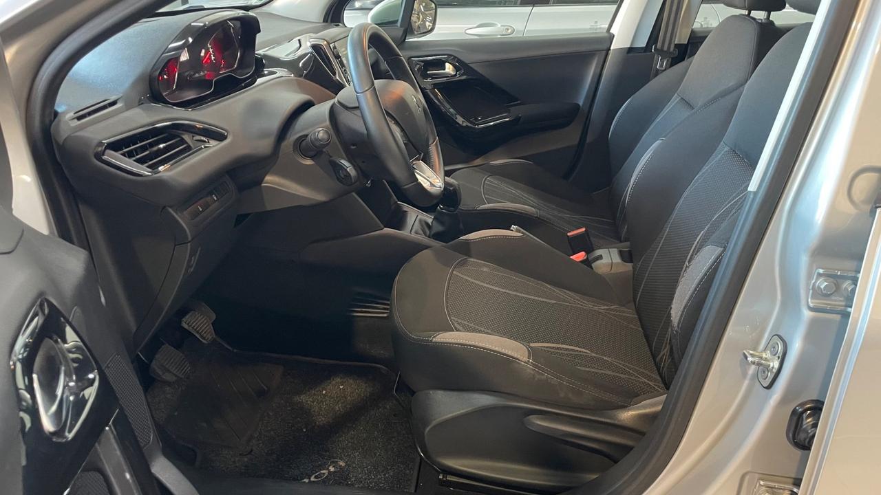 Peugeot 208 1.4 HDi 68 CV 5 porte Active