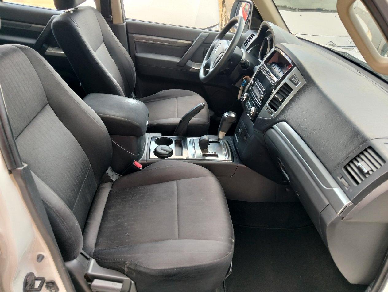 Mitsubishi Pajero 5 Porte Pajero 3.2 cr Intense 200cv 5p