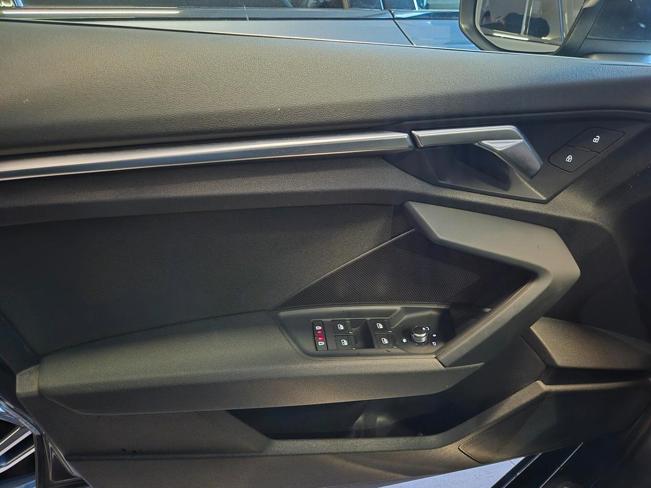 Audi A3 SPB 30 TFSI Business