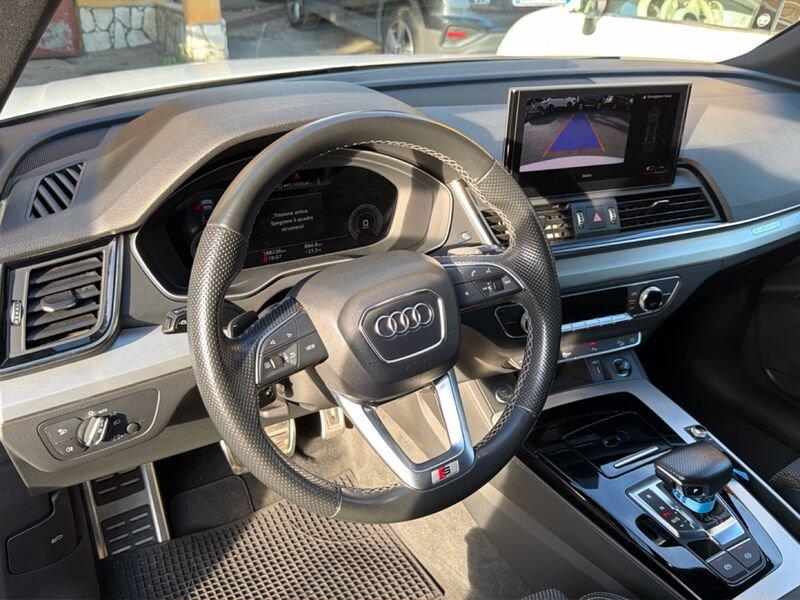 Audi Q5 40 TDI S Line Plus quattro S tronic