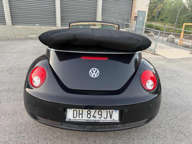 VOLKSWAGEN New Beetle 1.9 TDI 105CV Cabrio Lim. Red Edt. Bellissima