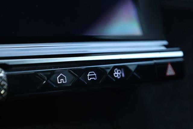 DS AUTOMOBILES DS 7 Crossback DS7 BlueHDi 130 aut. Performance Line