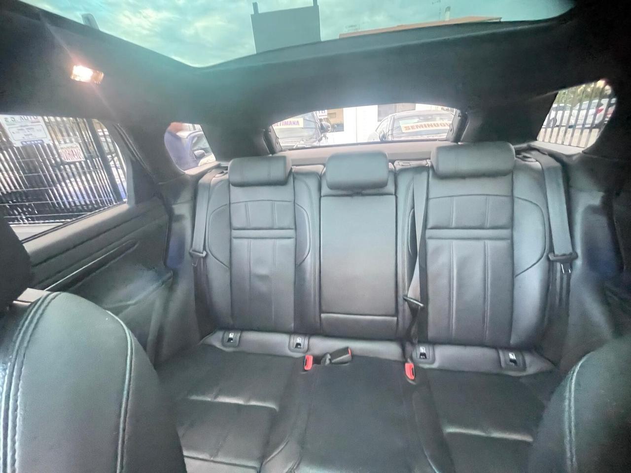 Land Rover Range Evoque 2.0D I4 163 CV R-Dynamic S