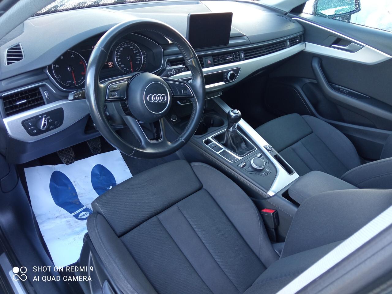 Audi A4 AVANT 2.0 TDI 150 CV S line edition NAVI