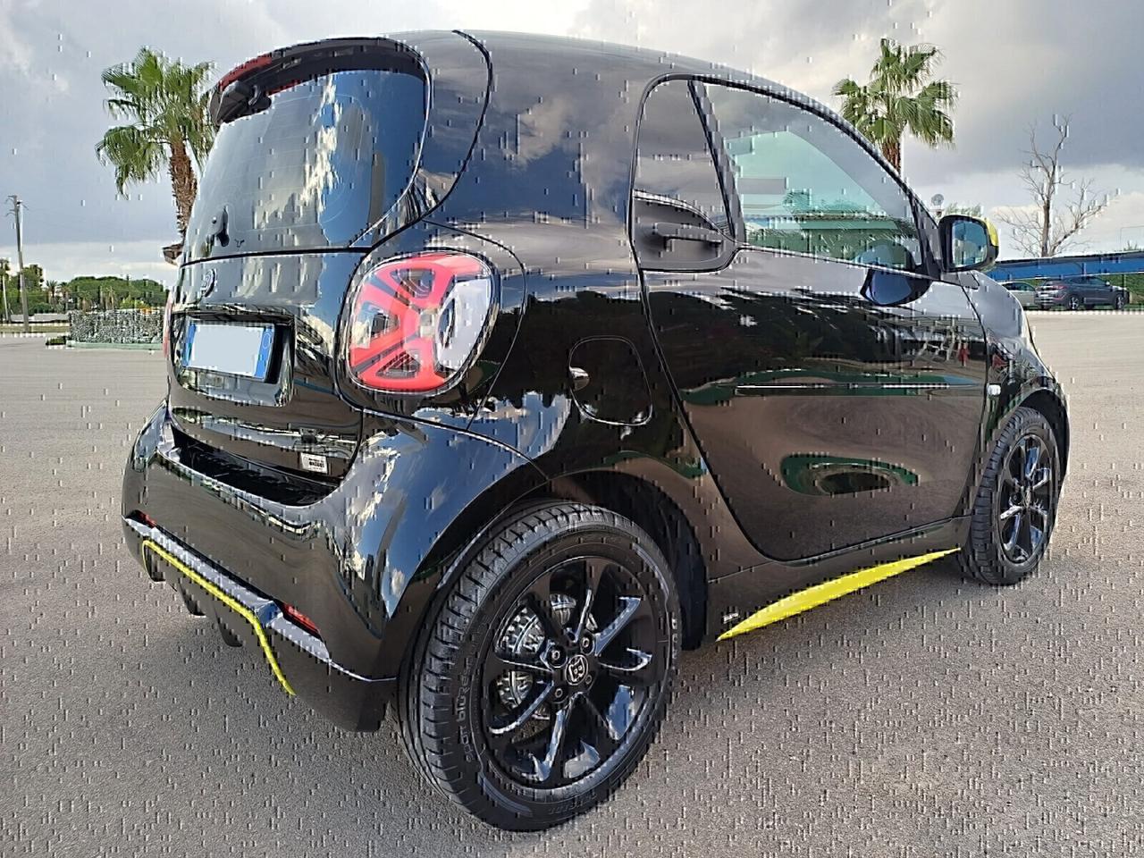 SMART FOR TWO 900 cc 90 CV ALLESTIMENTO BRABUS -2016