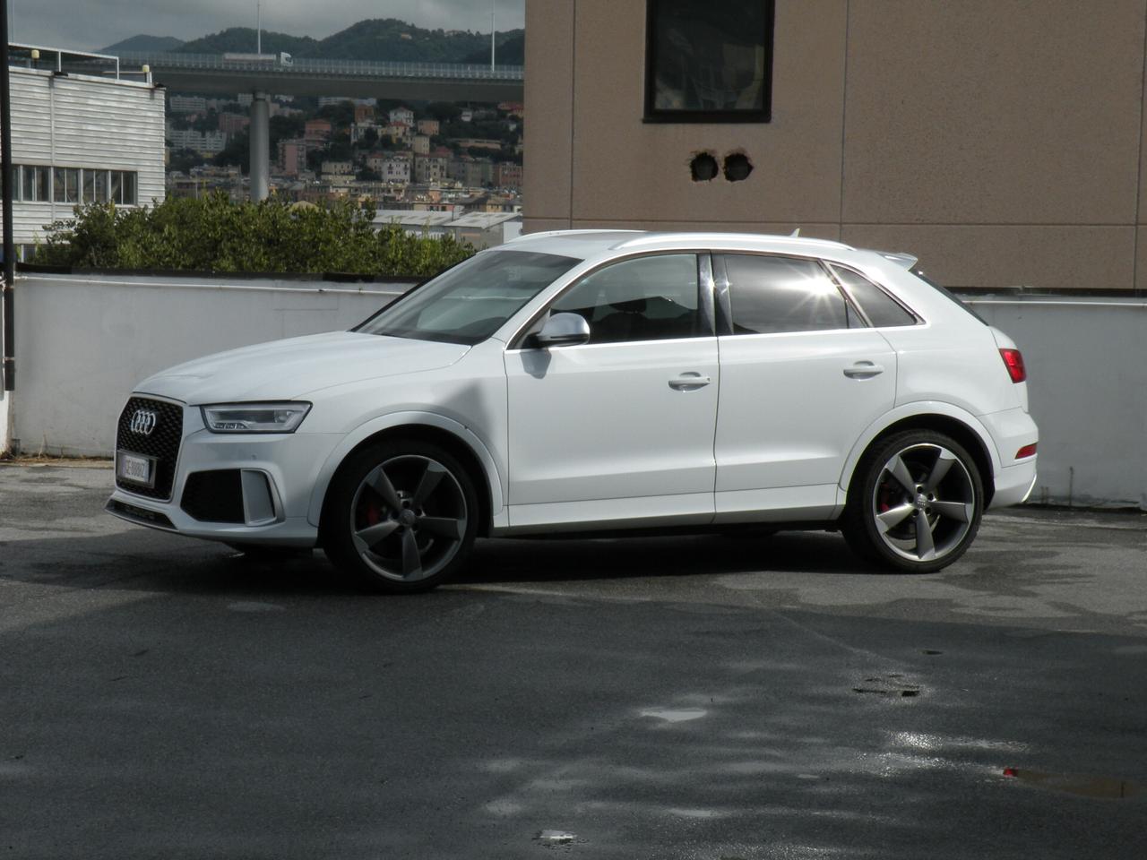 Audi Q3 RS Q3