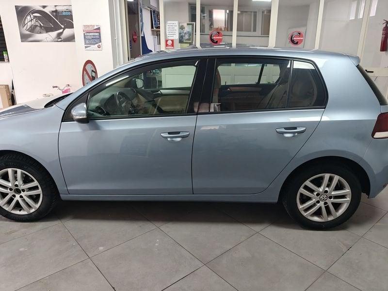 Volkswagen Golf Golf 5p 1.6 tdi Highline