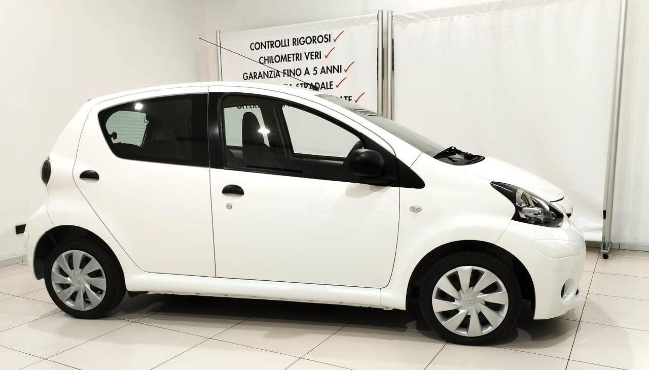 Toyota Aygo 1.0 12V VVT-i 5 porte Active Now Connect