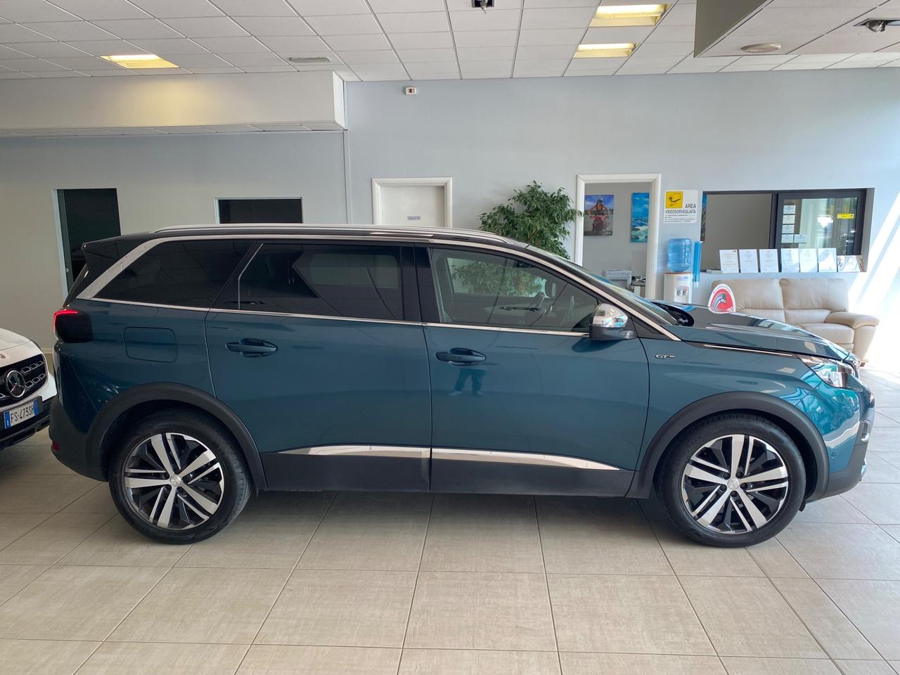 Peugeot 5008 GT PACK 2.0 177 Cv 7 POSTI
