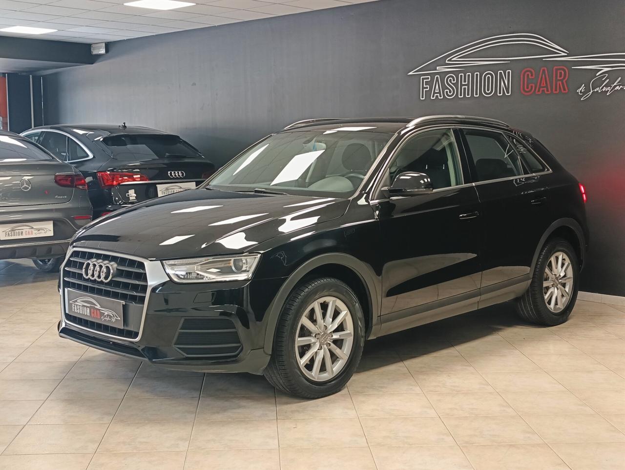 Audi Q3 2.0 TDI 120 CV Business