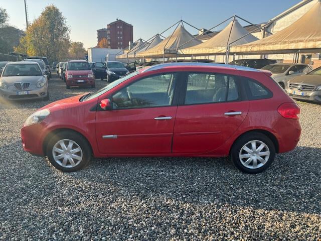 Renault Clio 1.2 16V SporTour Confort