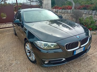 Bmw 520 520d Luxury berlina