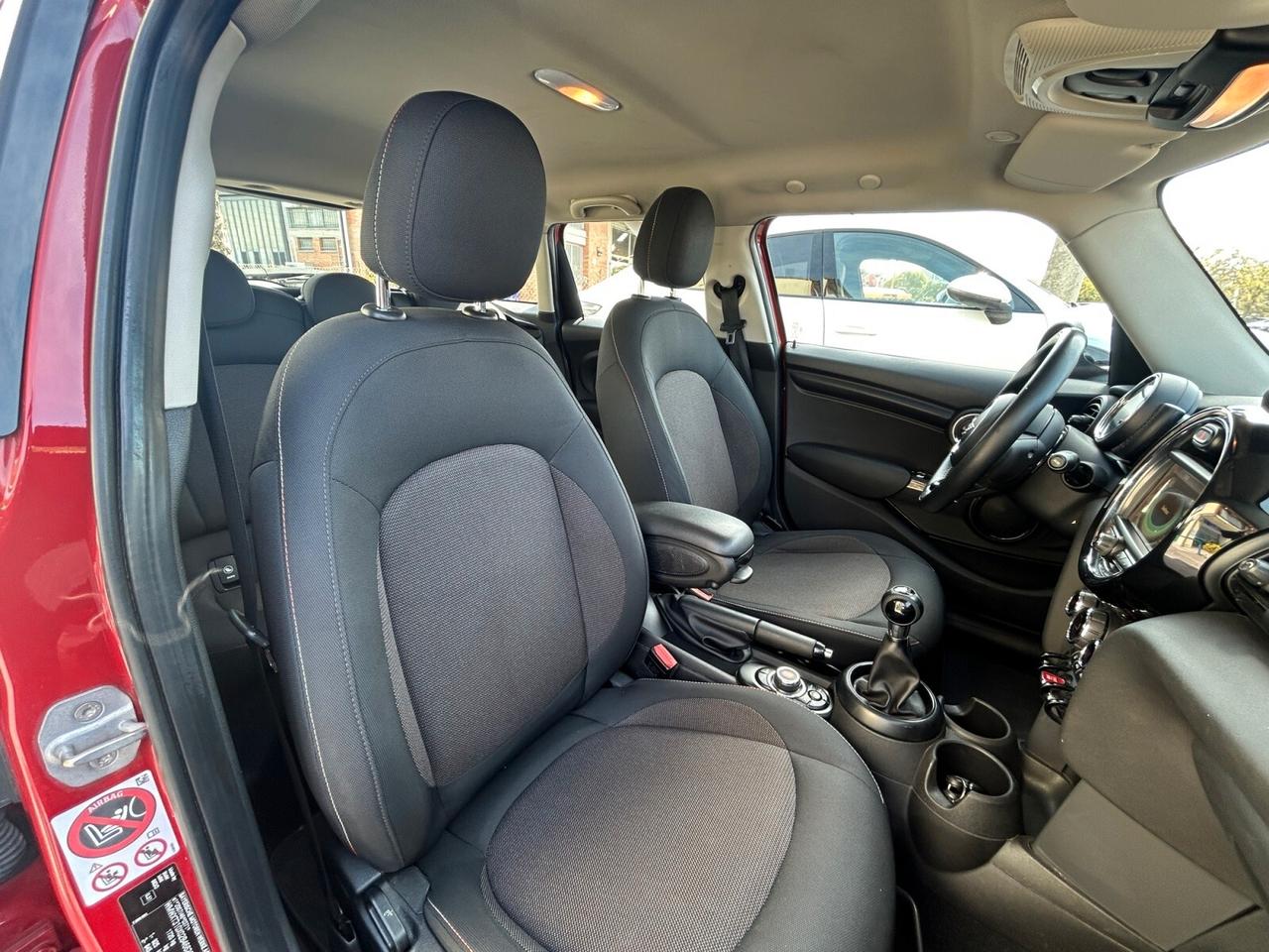 Mini 1.5 Cooper D Business 5 porte OK NEOPATENTATI NAVY