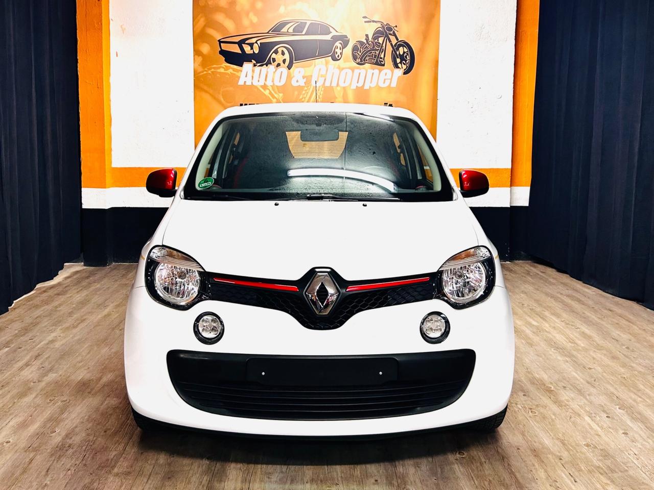 RENAULT TWINGO SCe BIANCA 1.0 BENZINA CON SOLI 40.219 KM.