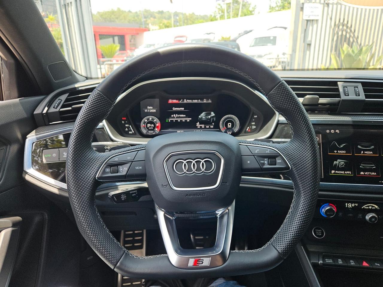 Audi Q3 SPB 35 TDI S tronic line Black Identity