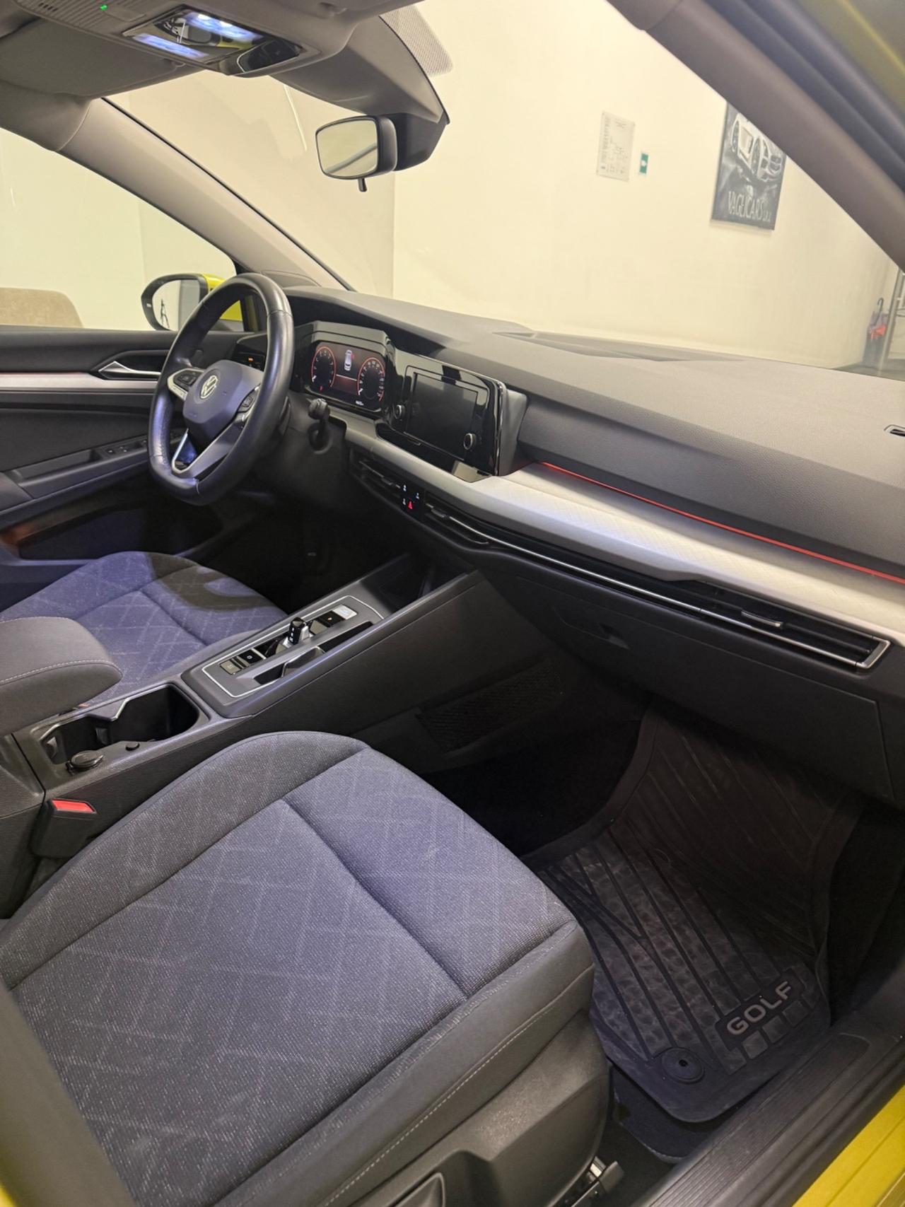 Volkswagen Golf 1.5 eTSI 130 CV EVO ACT DSG R-Line