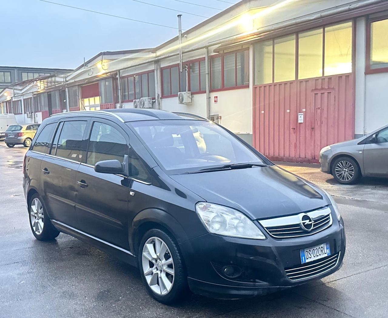 Opel Zafira 1.9 16V CDTI 150CV Cosmo