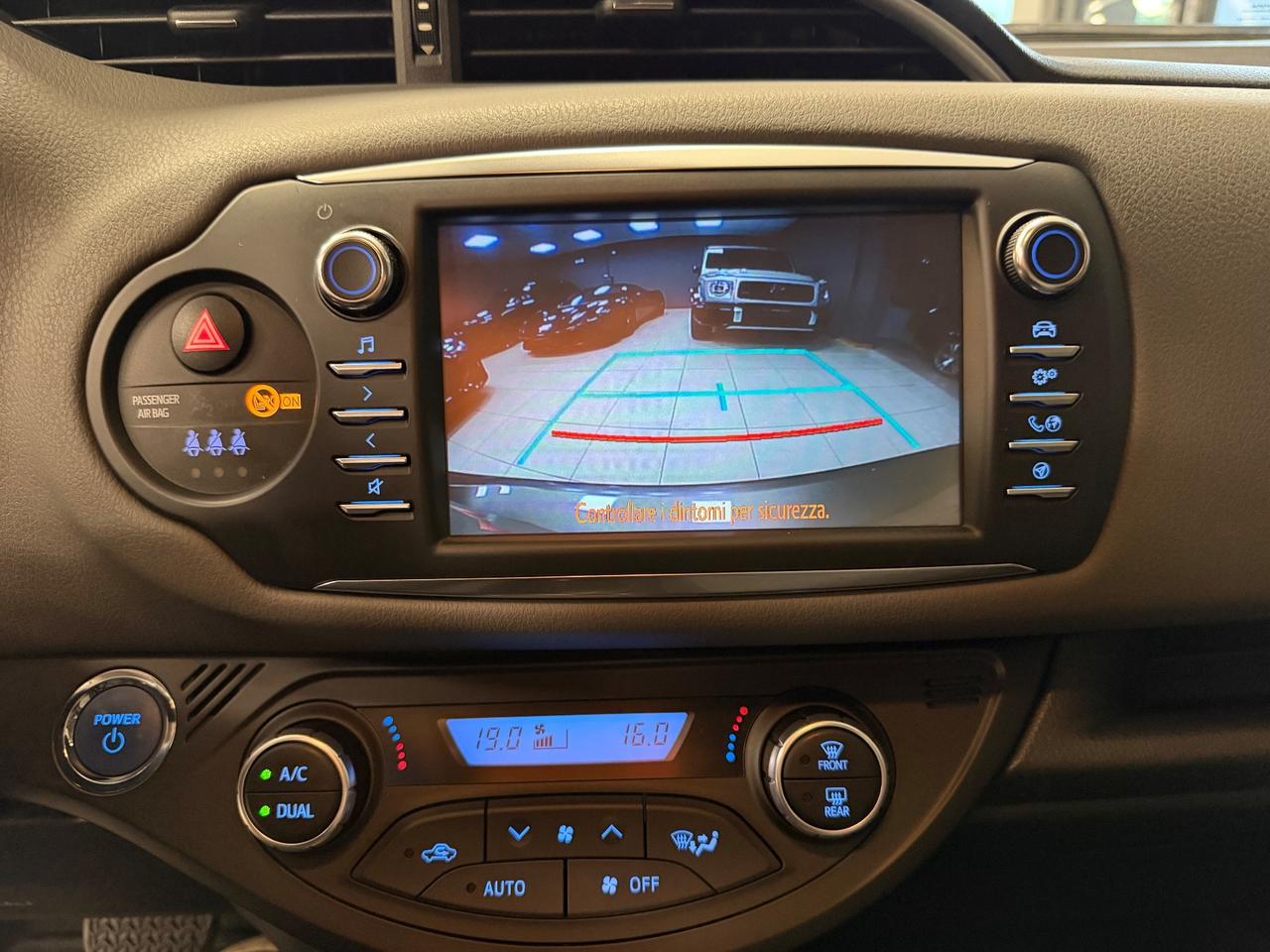 Toyota Yaris 1.5 Hybrid 5 porte Active