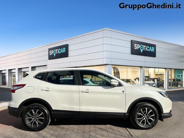 NISSAN Qashqai 1.2 DIG-T Tekna