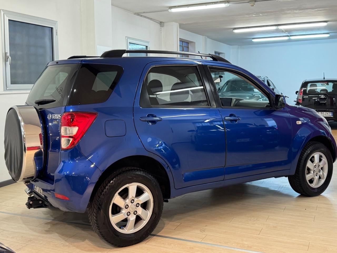 Daihatsu Terios 1.5 Benz-4X4-Navi-Telef-Gancio-Garantita-Permute