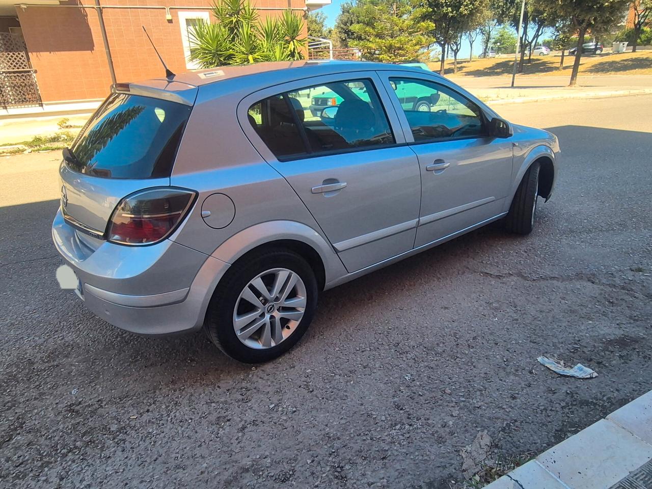 Opel Astra 1.7 CDTI 125CV 5 porte Enjoy anno 08