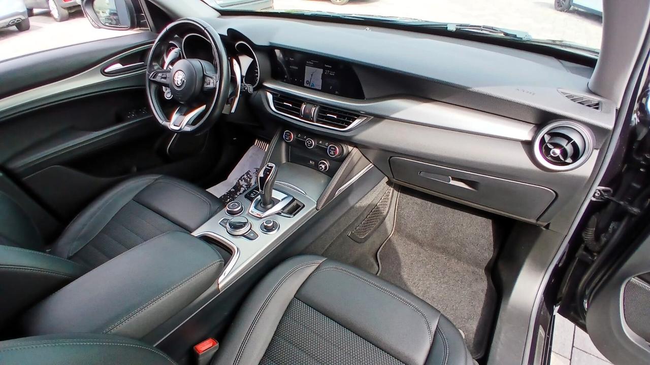 Alfa Romeo Stelvio 2.2 Turbodiesel 190 CV AT8 Q4 Sprint