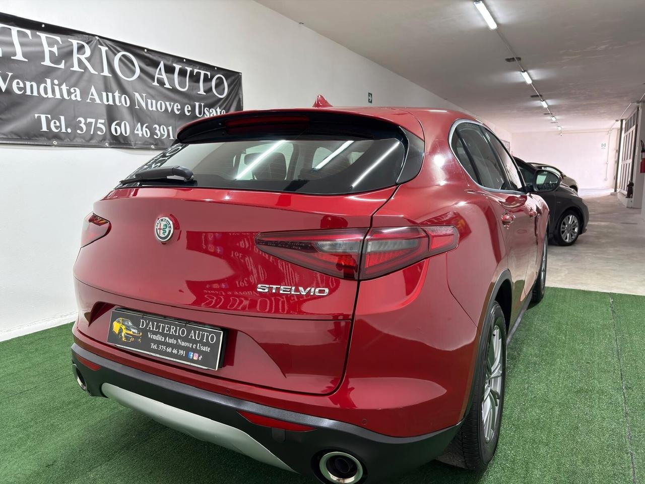 Alfa Romeo Stelvio 2.2 Turbodiesel 180 CV AT8 RWD Executive