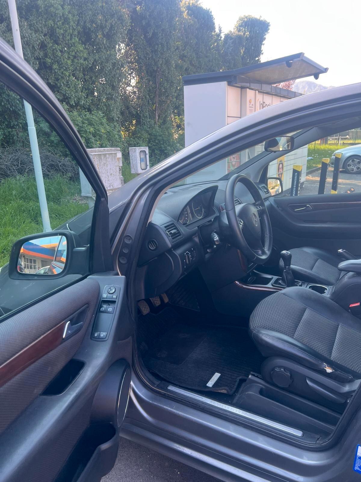 Mercedes-benz A 160 CDI BlueEFFICIENCY Special Edition