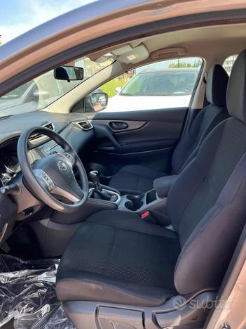 NISSAN Qashqai 1.2 DIG-T euro 6b *-€500,00