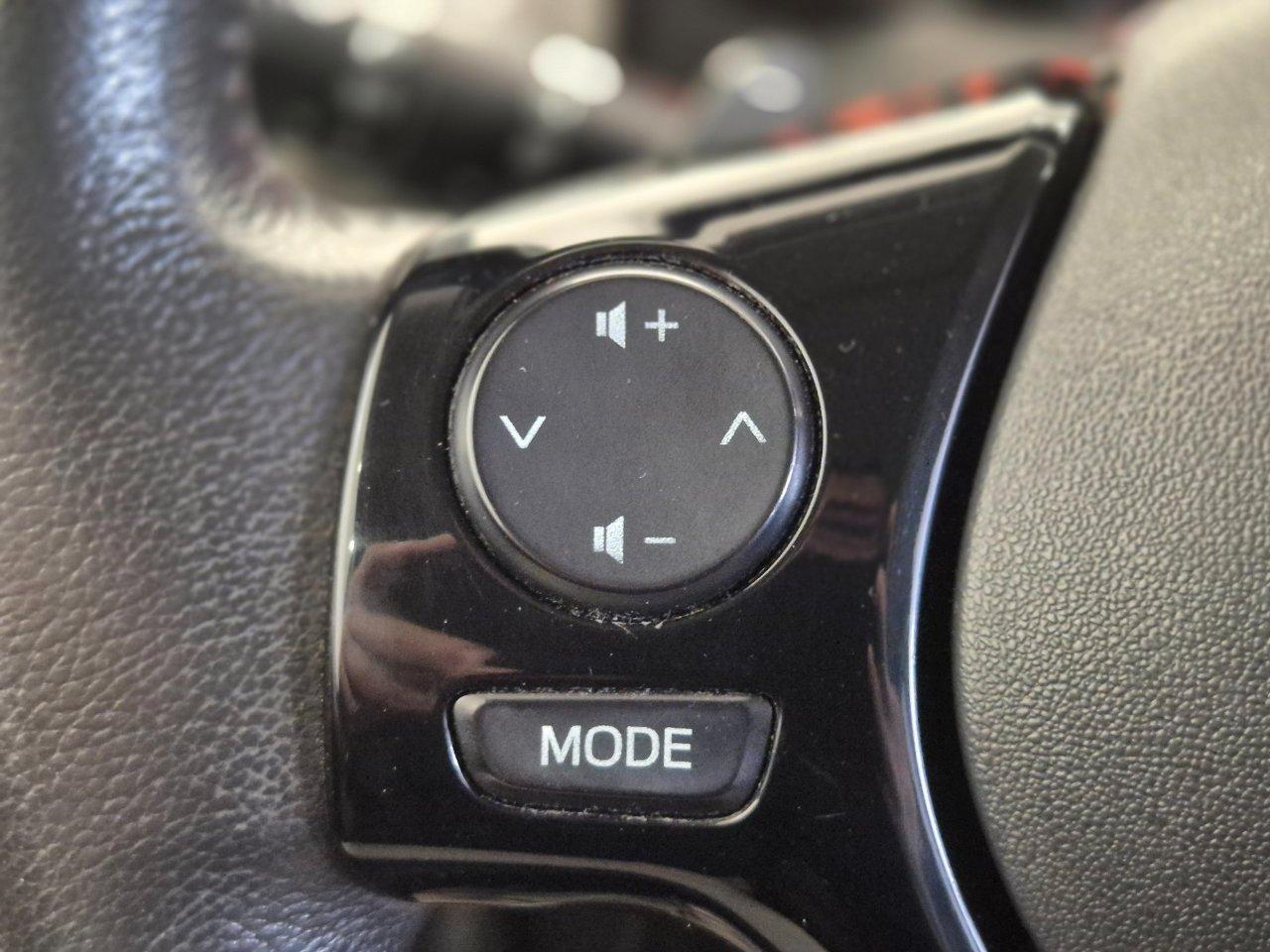 Toyota Aygo 5p 1.0 x-play aut. - NEOPATENTATI - Cam - Navi