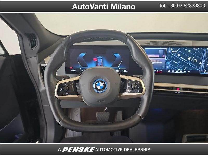BMW iX xDrive50 Pacchetto Sportivo