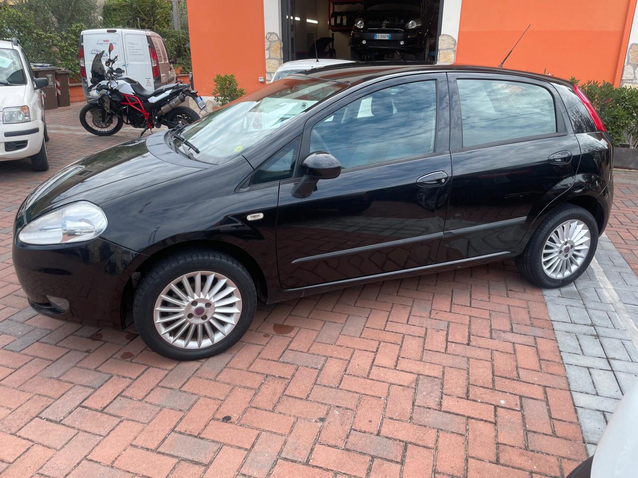 Fiat Grande Punto 1.4 5 METANO