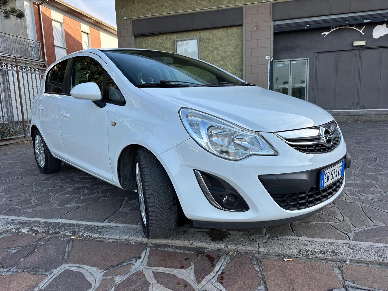 Opel Corsa 1.2 85CV 5 porte GPL-TECH Edition