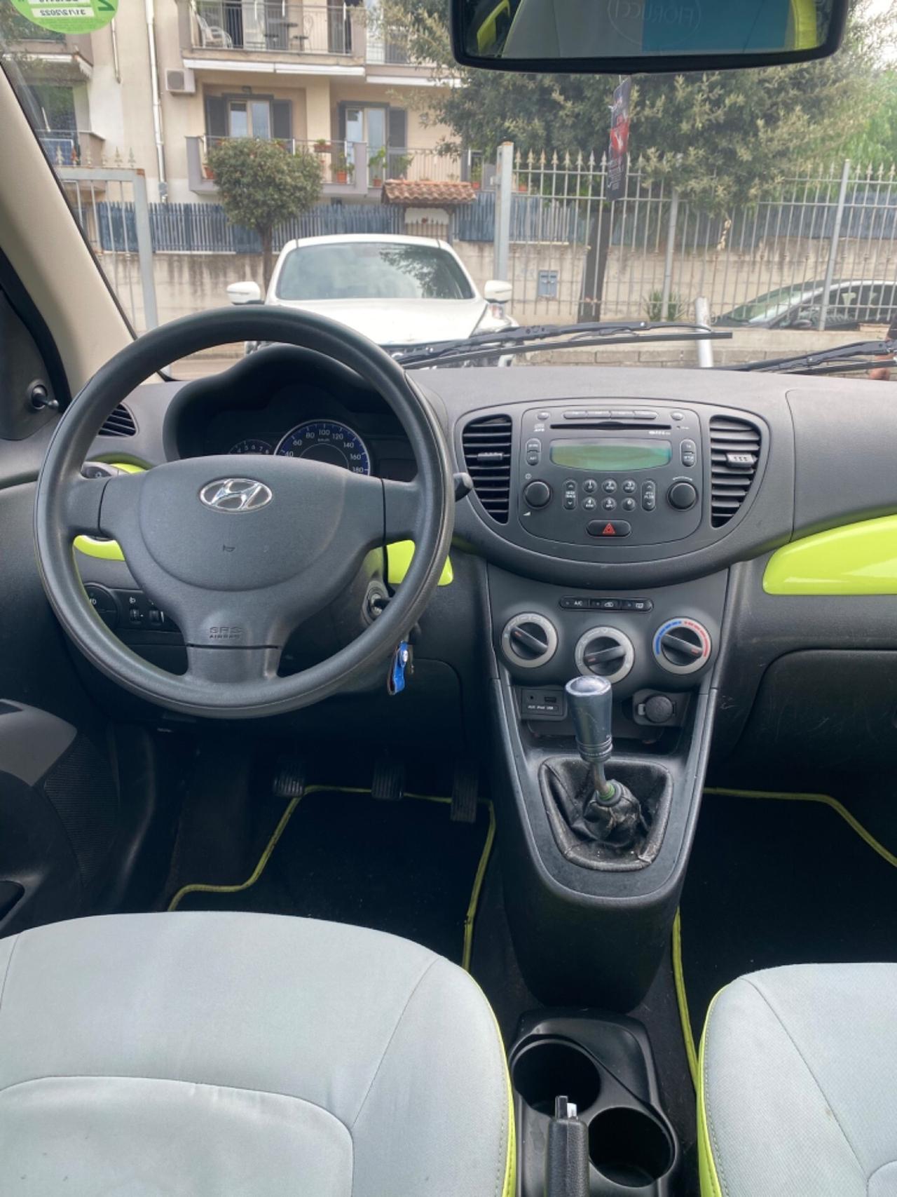 Hyundai i10 1.1 2011 Limited Edition TAGLIANDATA