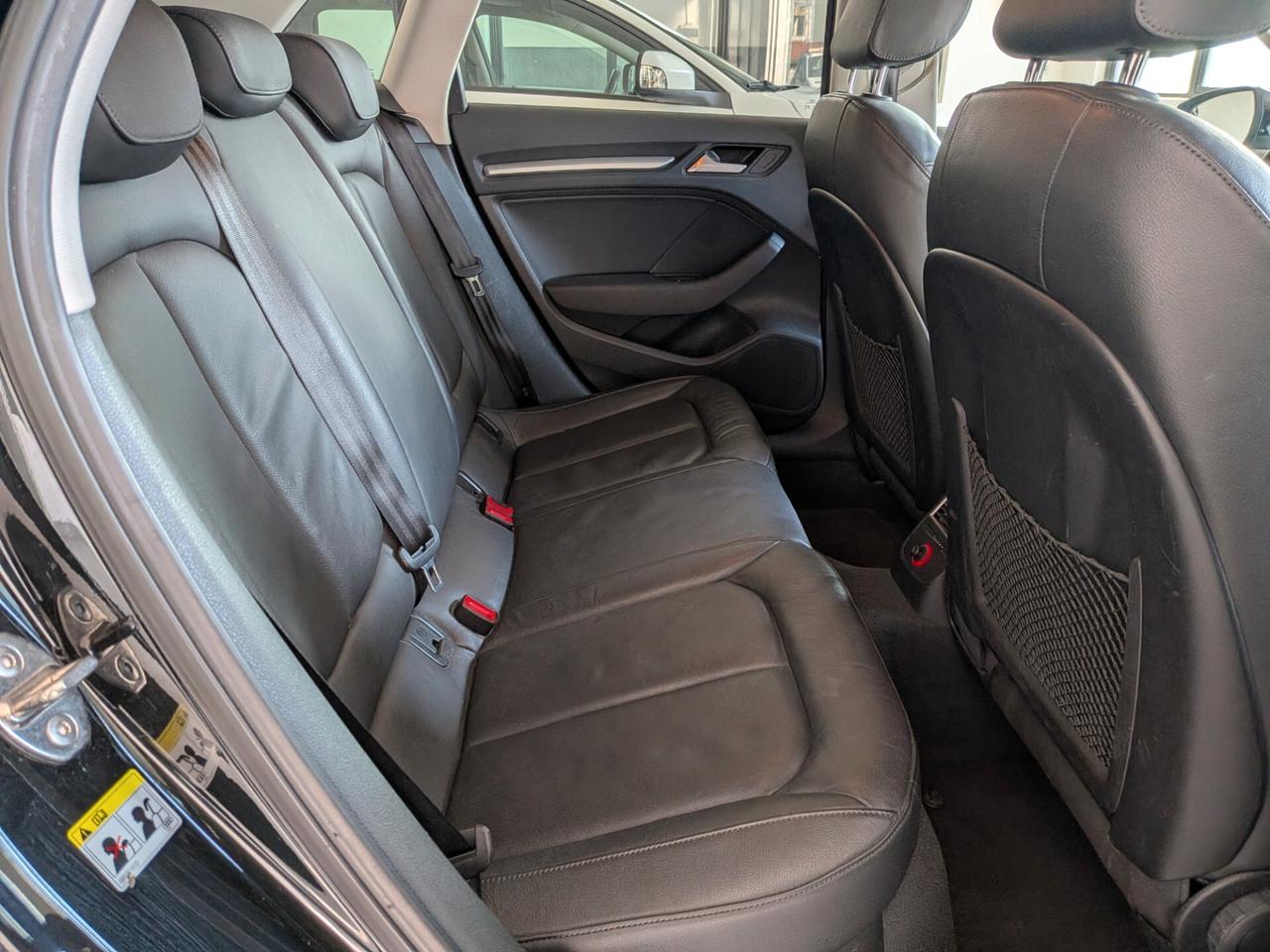 AUDI A3 SPORTBACK 1.4 G-TRON S-LINE