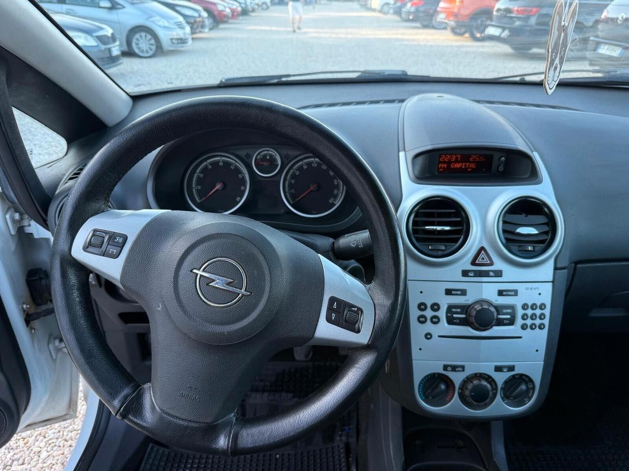 Opel Corsa 1.2 80CV 5 porte GPL-TECH Club