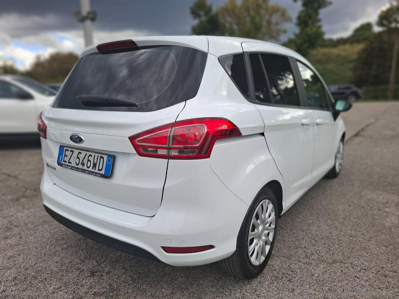 FORD B-Max 1.4 90 CV GPL Titanium