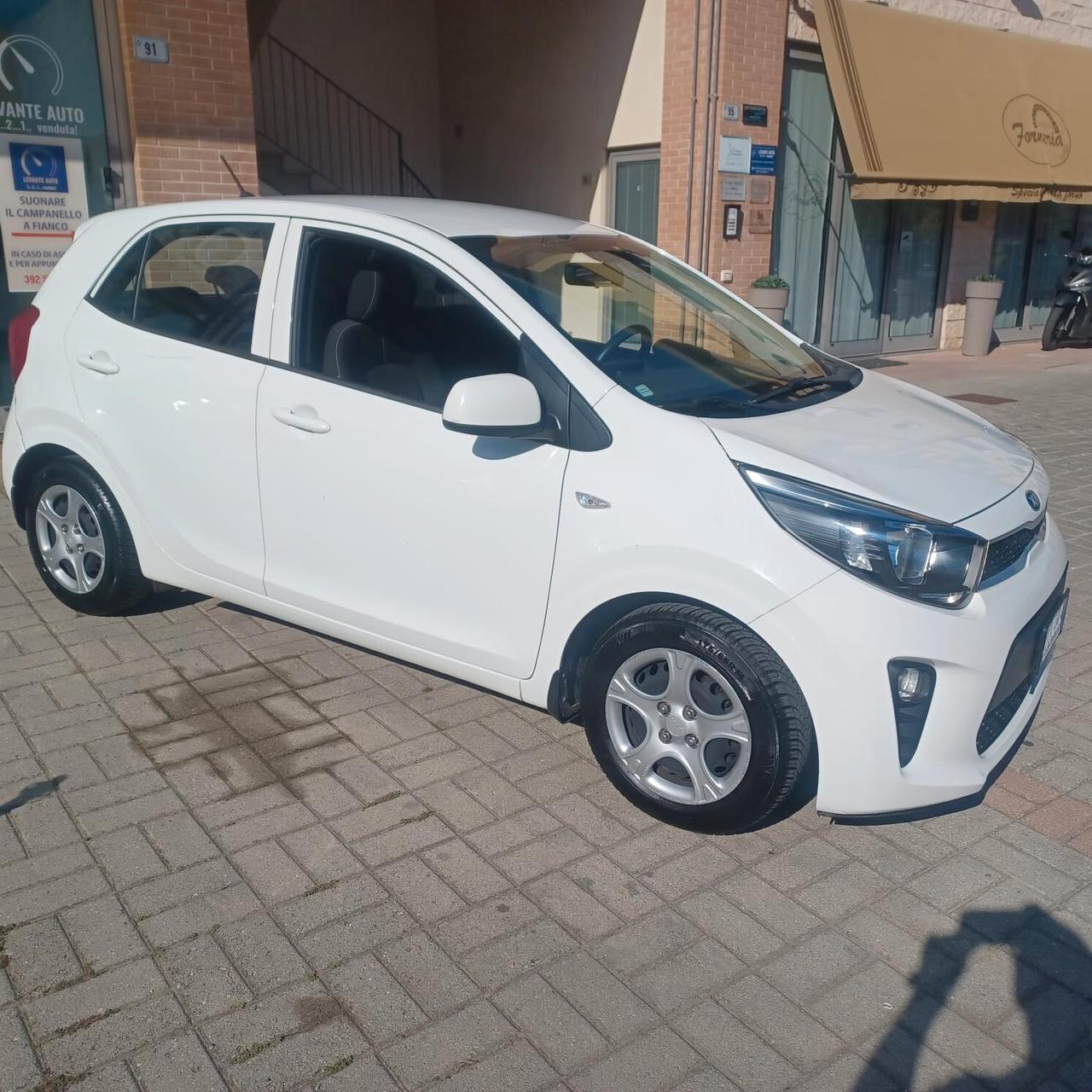 58.968KM COME NUOVA PICANTO 1.0 PER NEOPATENTATI