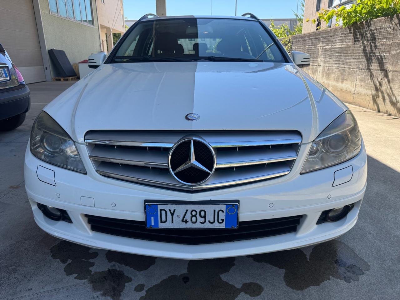 Mercedes-benz C 220 CDI S.W. BlueEFFICIENCY Executive