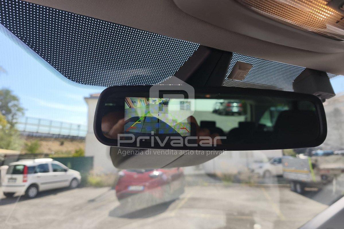 FORD Tourneo Custom 300 2.2 TDCi 155CV PC Titanium