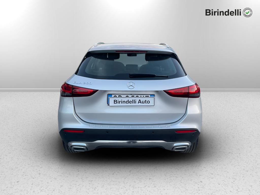 Mercedes-Benz GLA (H247) - GLA 200 Automatic Sport