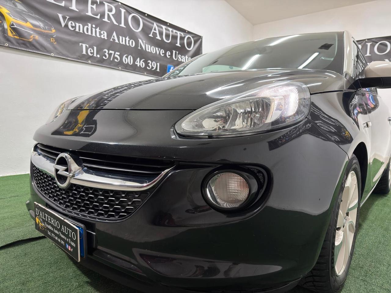 Opel Adam 1.2 70 CV White-Black Link