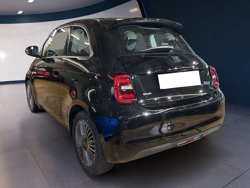 FIAT 500e 500 elettrica La Nuova 500 Serie1 La Nuova 500 - Icon Berlina